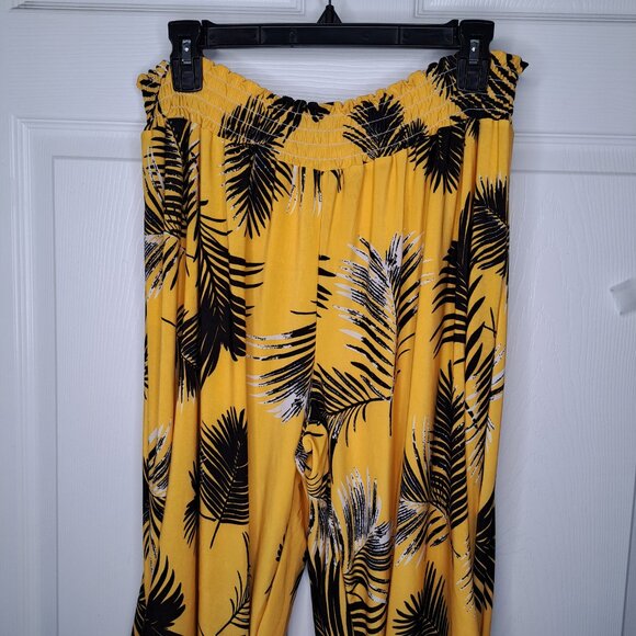 West Loop Yellow Leaf Patterned Palazzo Tropical Pants Size XL - Picture 4 of 6